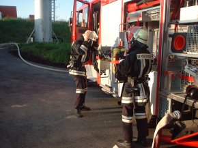 Erster Übungsbesuch in der Atemschutzübungsanlage des THW in Lauf