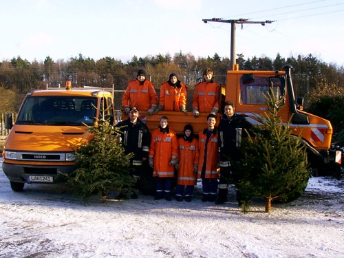 Christbaumsammelaktion der Jugendgruppe ein voller Erfolg