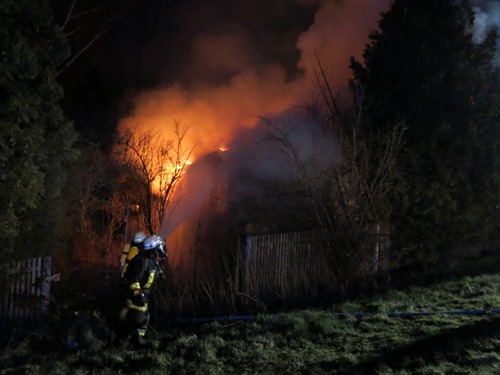 Brand, Notfälle und kleine THL zum langen Osterwochenende